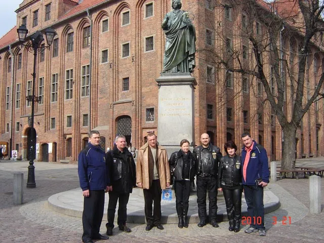 Toruń - poświęcenie sztandaru KR — archiwum Right Riders, 2010