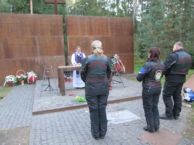 Katyń - Smoleńsk — archiwum Right Riders, 2010