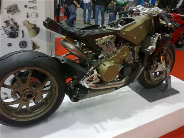 wystawa MOTO 2014 — archiwum Right Riders, 2014