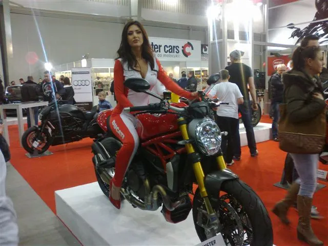 wystawa MOTO 2014 — archiwum Right Riders, 2014