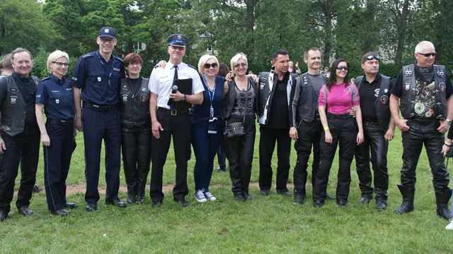 Dzień Dziecka KGP — archiwum Right Riders, 2015