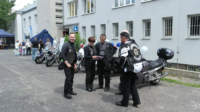 Dzień Dziecka KGP — archiwum Right Riders, 2015
