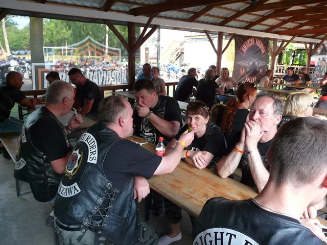 Zlot u Przyjaciół — archiwum Right Riders, 2016