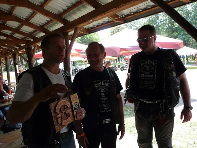 Zlot u Przyjaciół — archiwum Right Riders, 2016