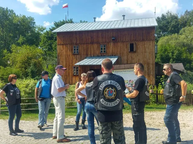Wypad za miasto — archiwum Right Riders, 2018