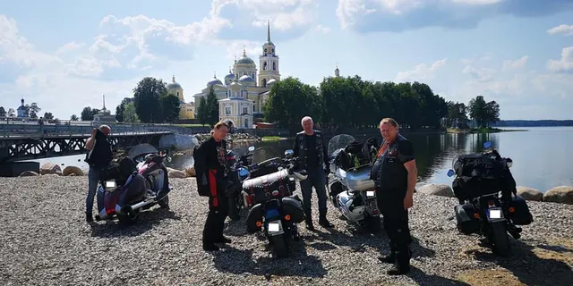 Gwiazda Wschodu — archiwum Right Riders, 2019